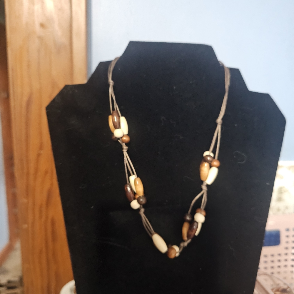 Paparazzi Brown and Cream Beaded Necklace